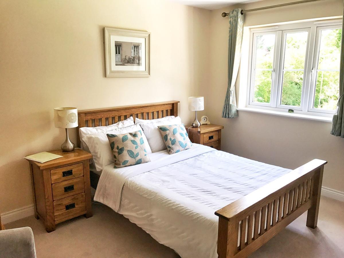 Moon House Bed & Breakfast Witney Dış mekan fotoğraf